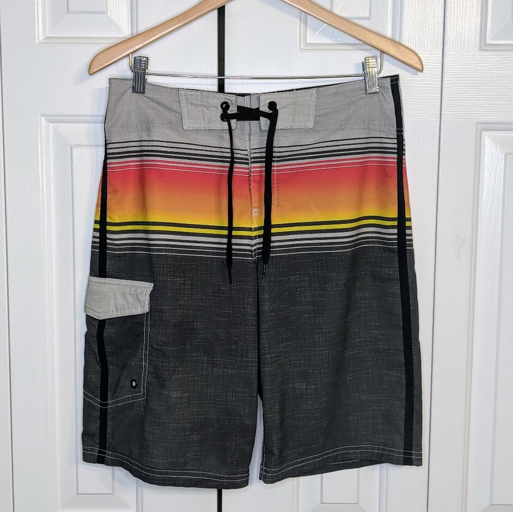Mossimo board shorts 🌊